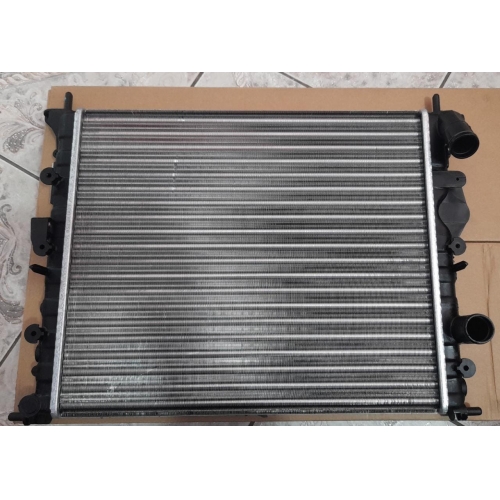 RADIADOR DE ÁGUA RENAULT CLIO 1 0  1 6 16V 2000 2006 SEM AR VALEO