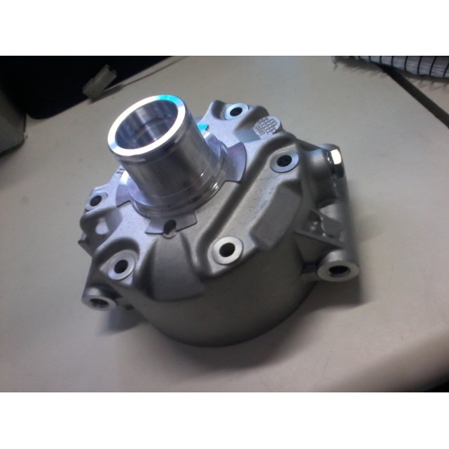 TAMPA DIANTEIRA COMPRESSOR CVC