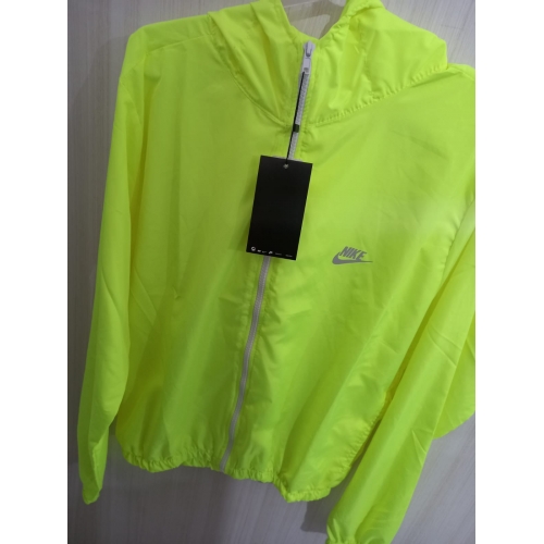 CORTA VENTO NIKE